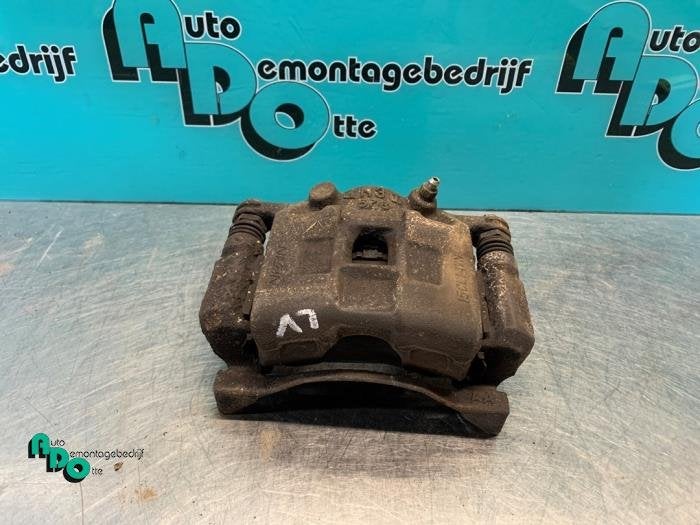 Remklauw (Tang) links-voor van een Honda Jazz (Jazz 05-), Honda, Gebruikt, -, -