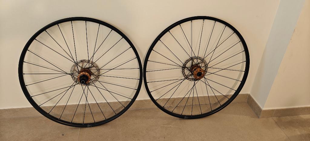 Rondo gravelwielen + remschijven – goede staat, Fietsen en Brommers, Zo goed als nieuw, Aluminium, Racefiets, RONDO
