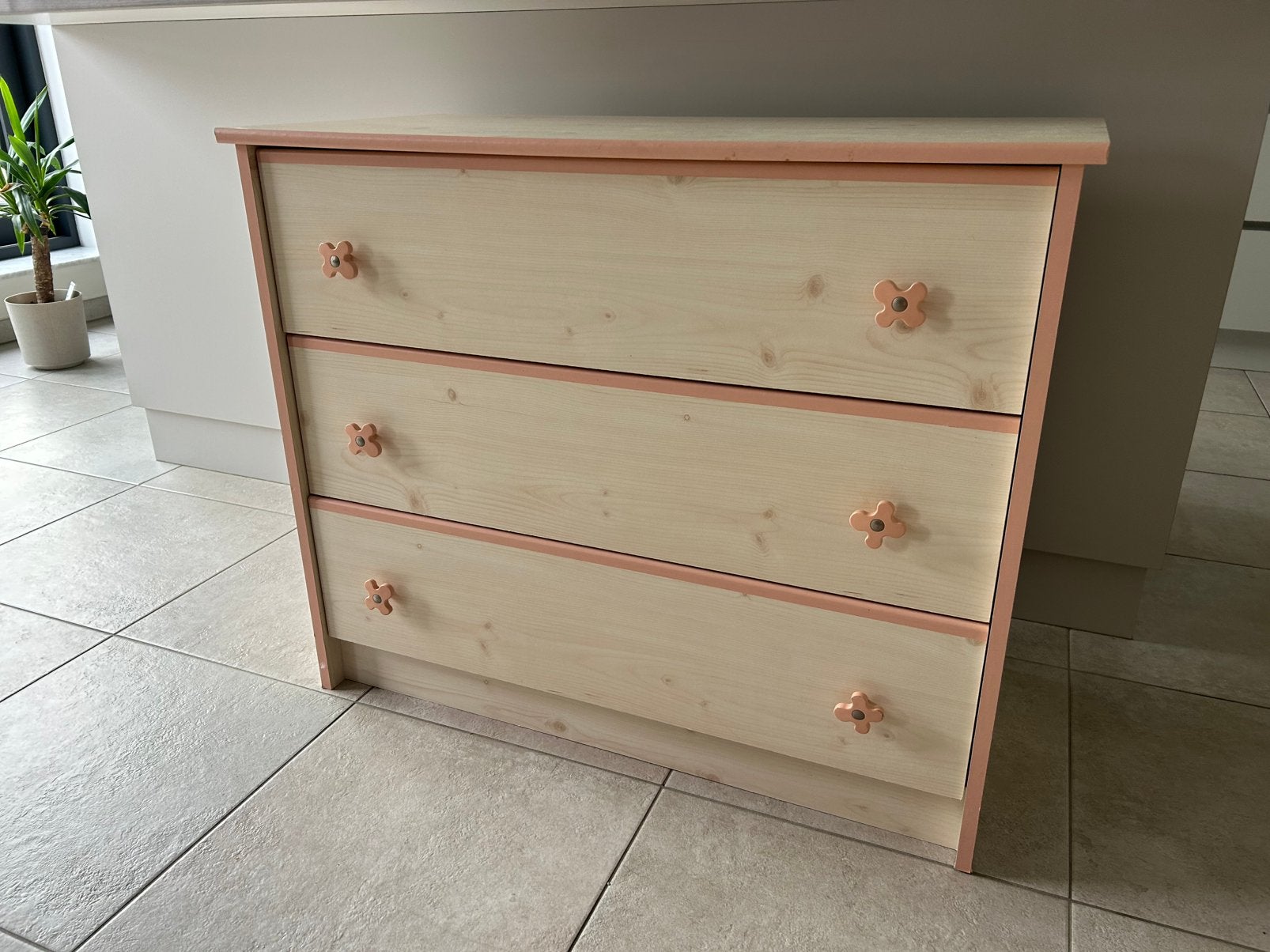 Commode / ladekast, Huis en Inrichting, Kasten | Ladekasten, Ophalen, Kunststof, Gebruikt, Kinderkamer meisje