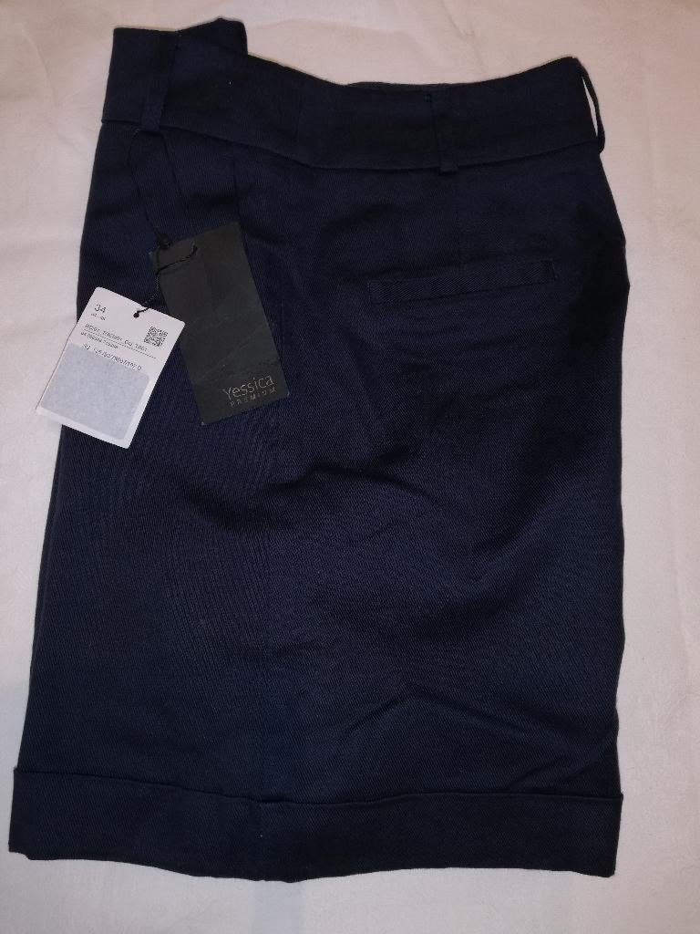 short femme, Neuf, Taille 36 (S), YESSICA C&A, Enlèvement