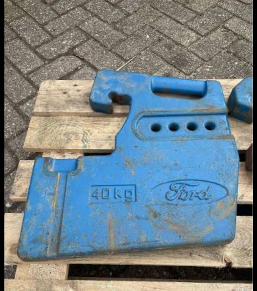 Ford gewichten 40 kg, Zakelijke goederen, Landbouw | Tractoren, Ophalen, Ford