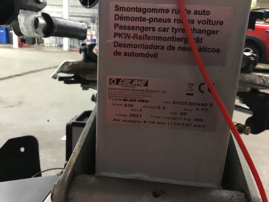 OUTILS, Enlèvement, Utilisé