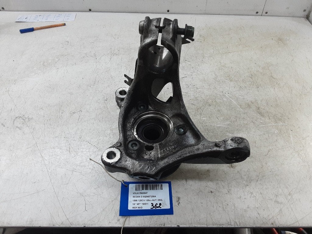 MOYEU DE ROUE AVANT DROIT Passat (3G2) (5Q0407258A), Volkswagen, Volkswagen AG, Utilisé, Kundenbetreuung@volkswagen.de