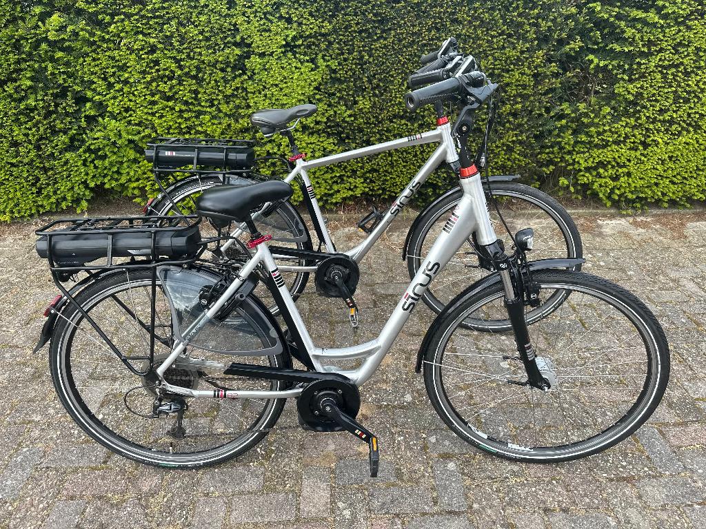 set sinus bosch midden motor 500 watt gereviseerde accu,s, Fietsen en Brommers, Elektrische fietsen, Zo goed als nieuw, 50 km per accu of meer