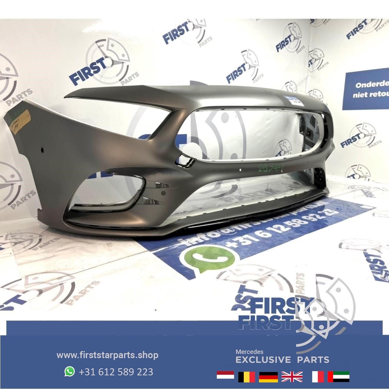 W177 BUMPER Mercedes A Klasse AMG VOORBUMPER WIT GRIJS ZWART, Gebruikt, -, Voor, Ophalen of Verzenden