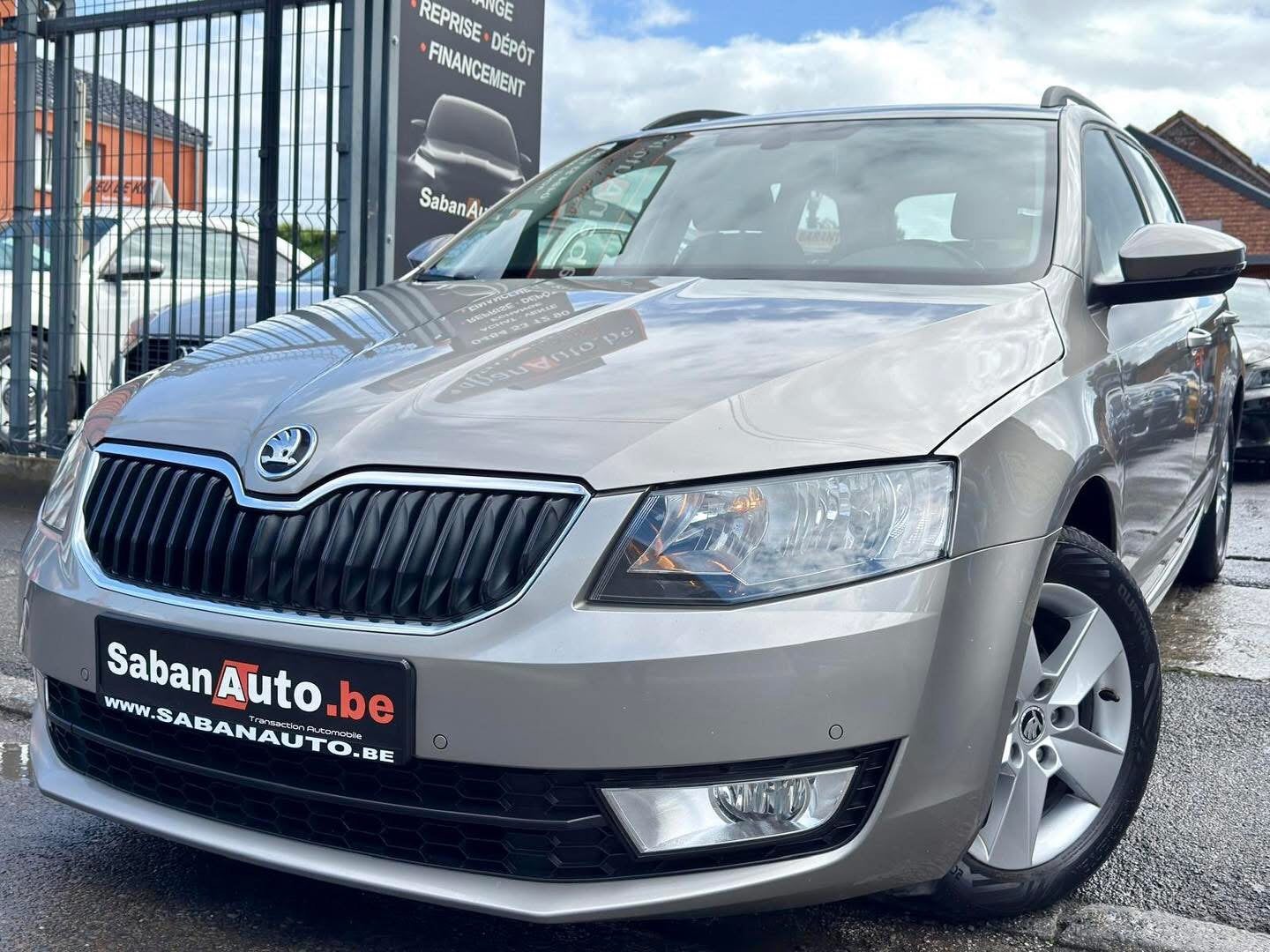 Skoda Octavia 1.6 Crtdi ( 77 kw - 105 cv ) Elegance 2015, Cuir, Euro 5, Achat, Entreprise