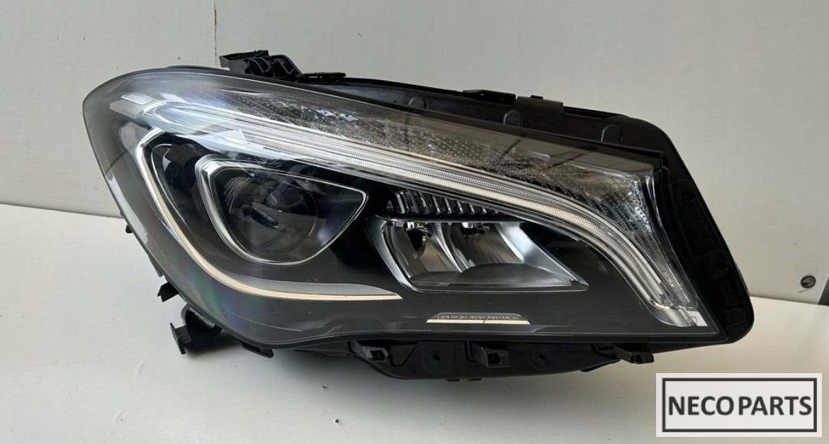 MERCEDES CLA 117 FACELIFT FULL LED KOPLAMP ALLES LEVERBAAR!!, Utilisé, -, -, Enlèvement ou Envoi