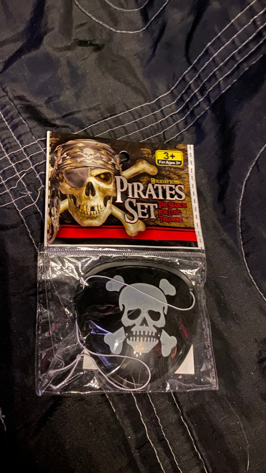Halloween-vakantiekostuum met piratenoog, Ophalen, Nieuw