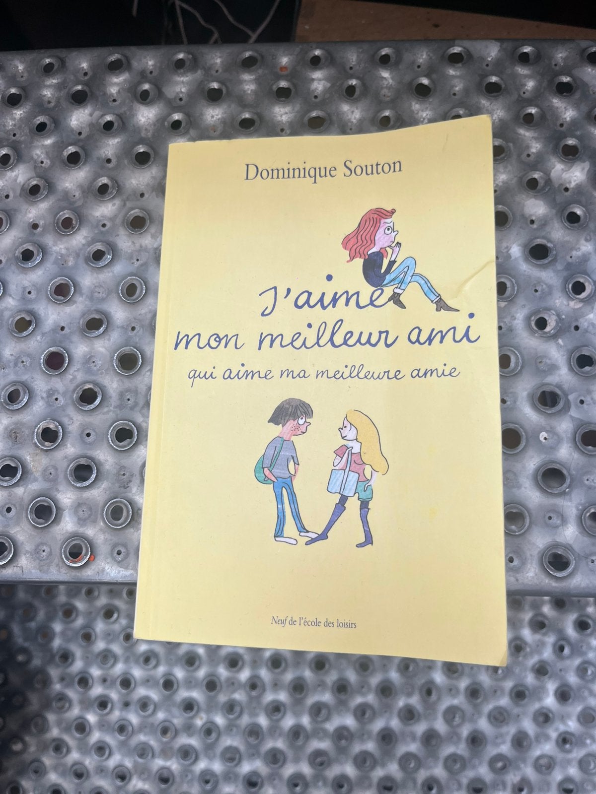 Livre J'aime mon meilleur ami -Dominique Souton, Livres, Enlèvement ou Envoi, Comme neuf, Secondaire, Français