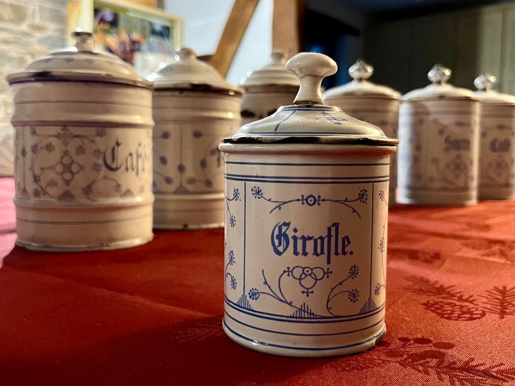 Pot à épices vintage en émail Girofle, Antiquités & Art, Enlèvement