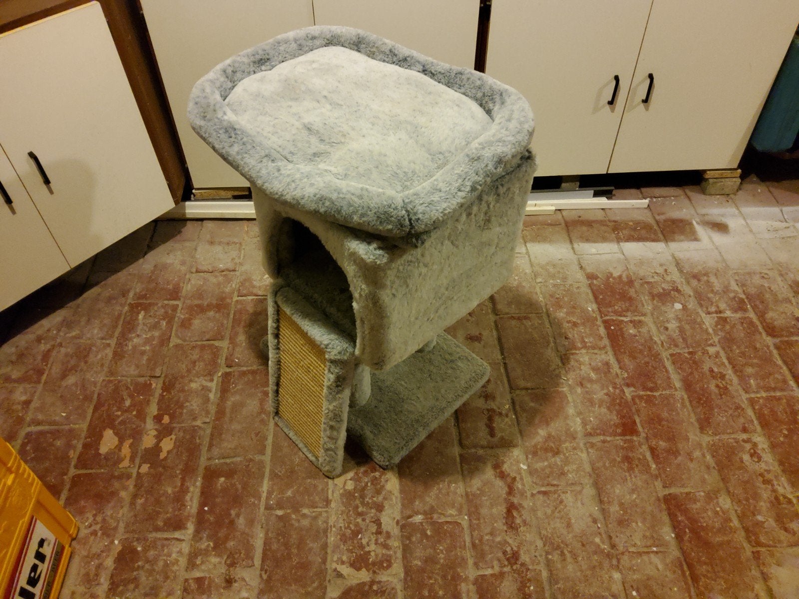 Griffoir pour chat de 65 cm de haut, Animaux & Accessoires, Enlèvement, Comme neuf, Griffoir