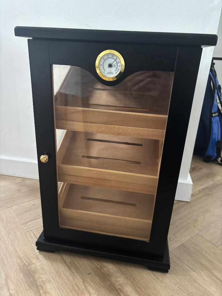 Humidor/sigaarhumidor, Ophalen