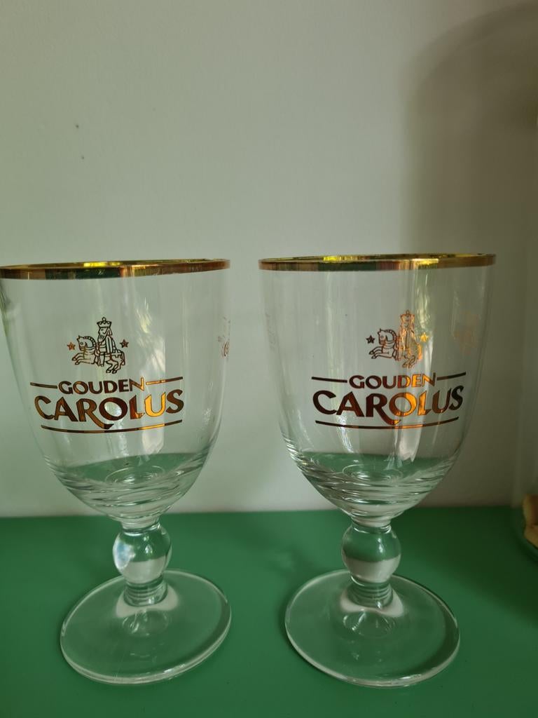 2 Gouden Carolus glazen, Ophalen