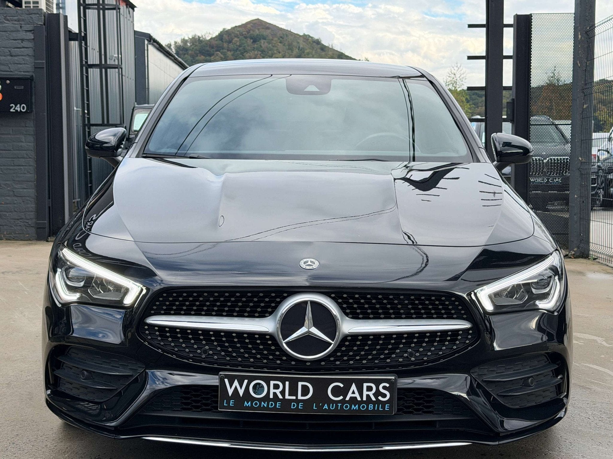 Mercedes-Benz CLA-Klasse 180 CLA 180 d Pack AMG - NAVI - CAM, Auto's, 1490 kg, Gebruikt, 4 cilinders, 116 pk