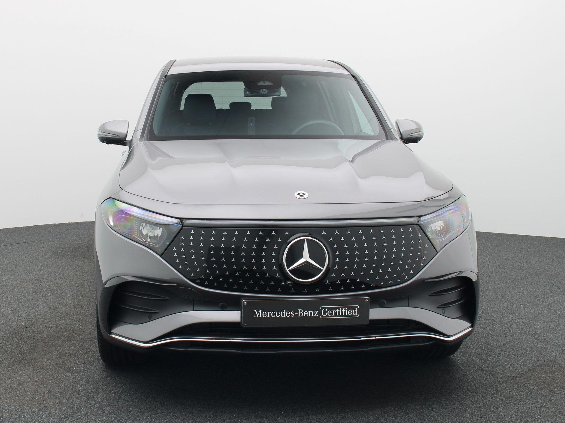 Mercedes-Benz EQB 250+ AMG LINE + HEAD UP + BURMESTER + CARP, Auto's, Dealer onderhouden, Stof, Gebruikt, 5 zetels