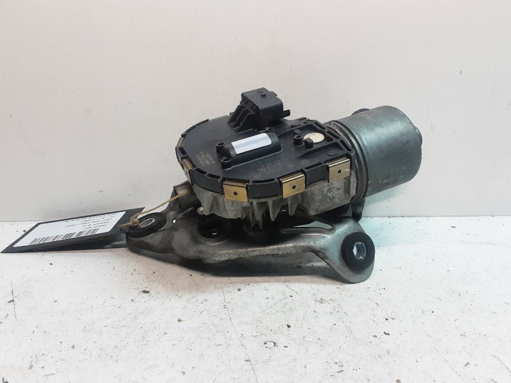 MOTEUR ESSUIE-GLACE AVANT Peugeot 407 (6D) (0390241721), Kontakt-peugeot@peugeot.com, Utilisé, Peugeot Deutschland GmbH, Bahnhofsplatz
65423  Rüsselsheim, DE