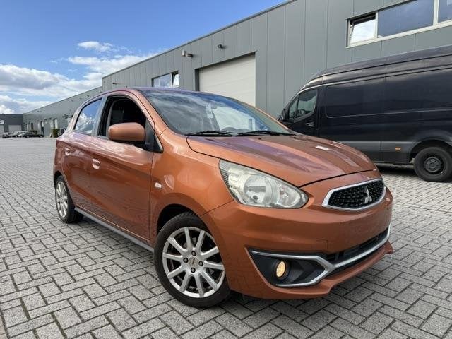 Mitsubishi Space Star 1.0 Benzine | 5 deurs | 1 JAAR GARANTI, Auto's, Voorwielaandrijving, Gebruikt, https://public.car-pass.be/vhr/32f99274-8426-4b9f-bcae-a5f9313e8de2