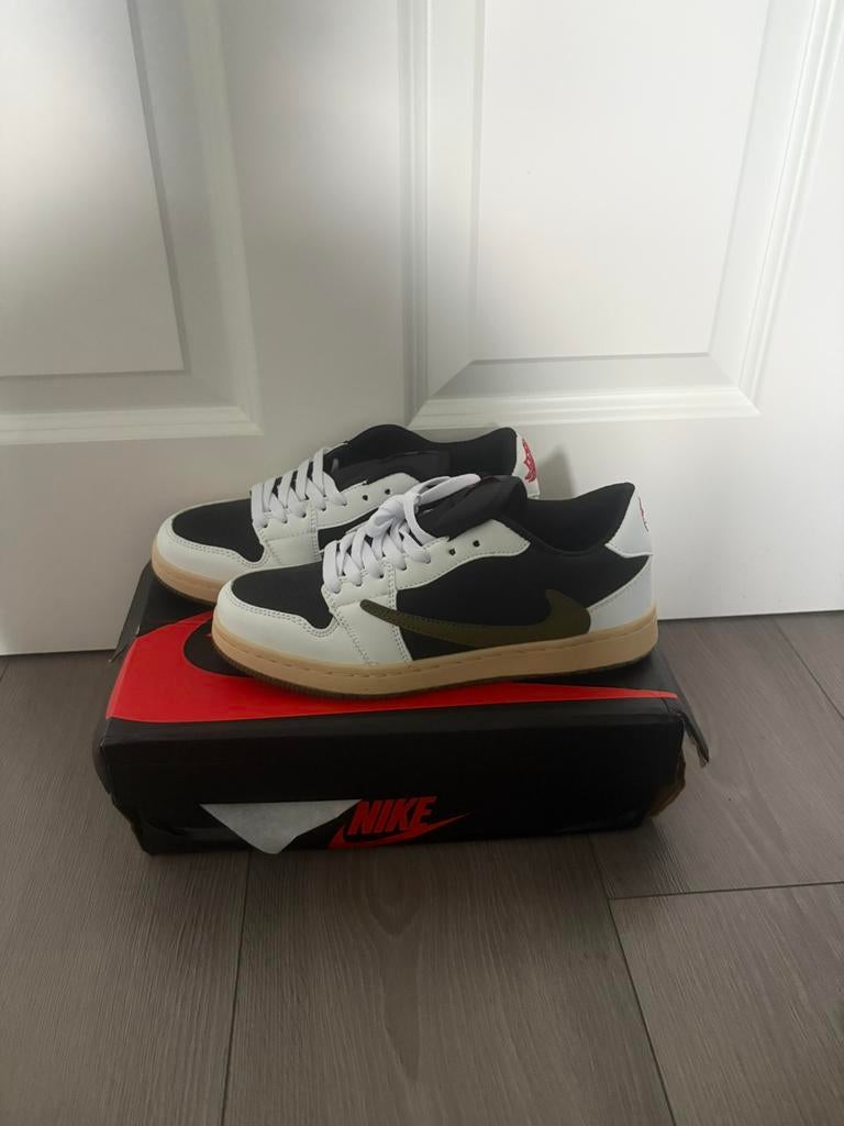 Jordan 1 Low Travis Scott Maat 39 ‼️NIEUW, Ophalen, Zo goed als nieuw