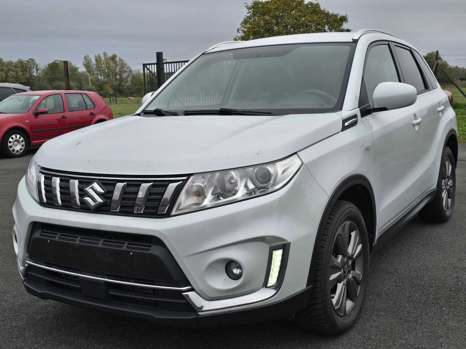 Suzuki Vitara Année 2019 essence, Autos, Achat, 139 g/km, Boîte manuelle, Noir
