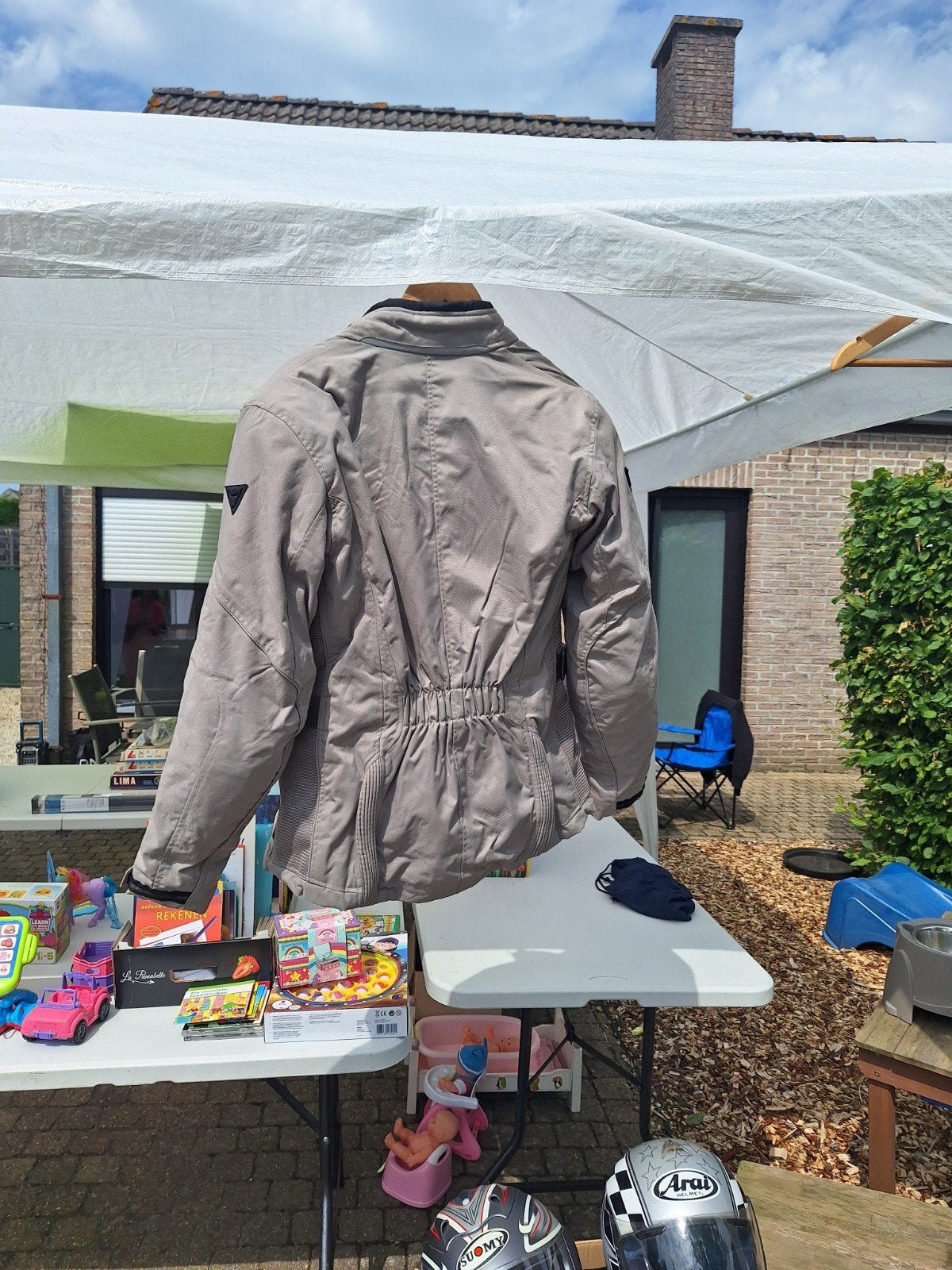 Motovest, Caravans en Kamperen, Ophalen