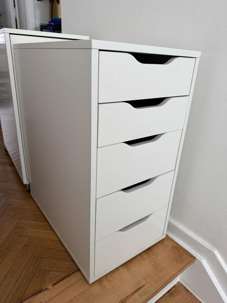 Commode ikea tres bon etat, Maison & Meubles, Enlèvement, Comme neuf