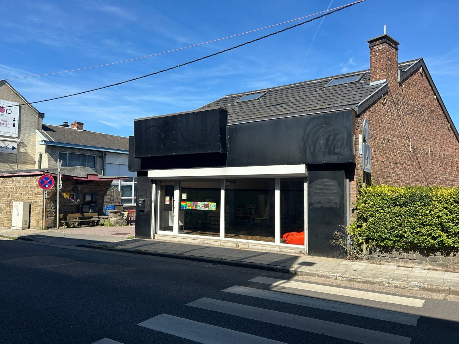 Bâtiment commercial à louer, Zakelijke goederen, Bedrijfs Onroerend goed