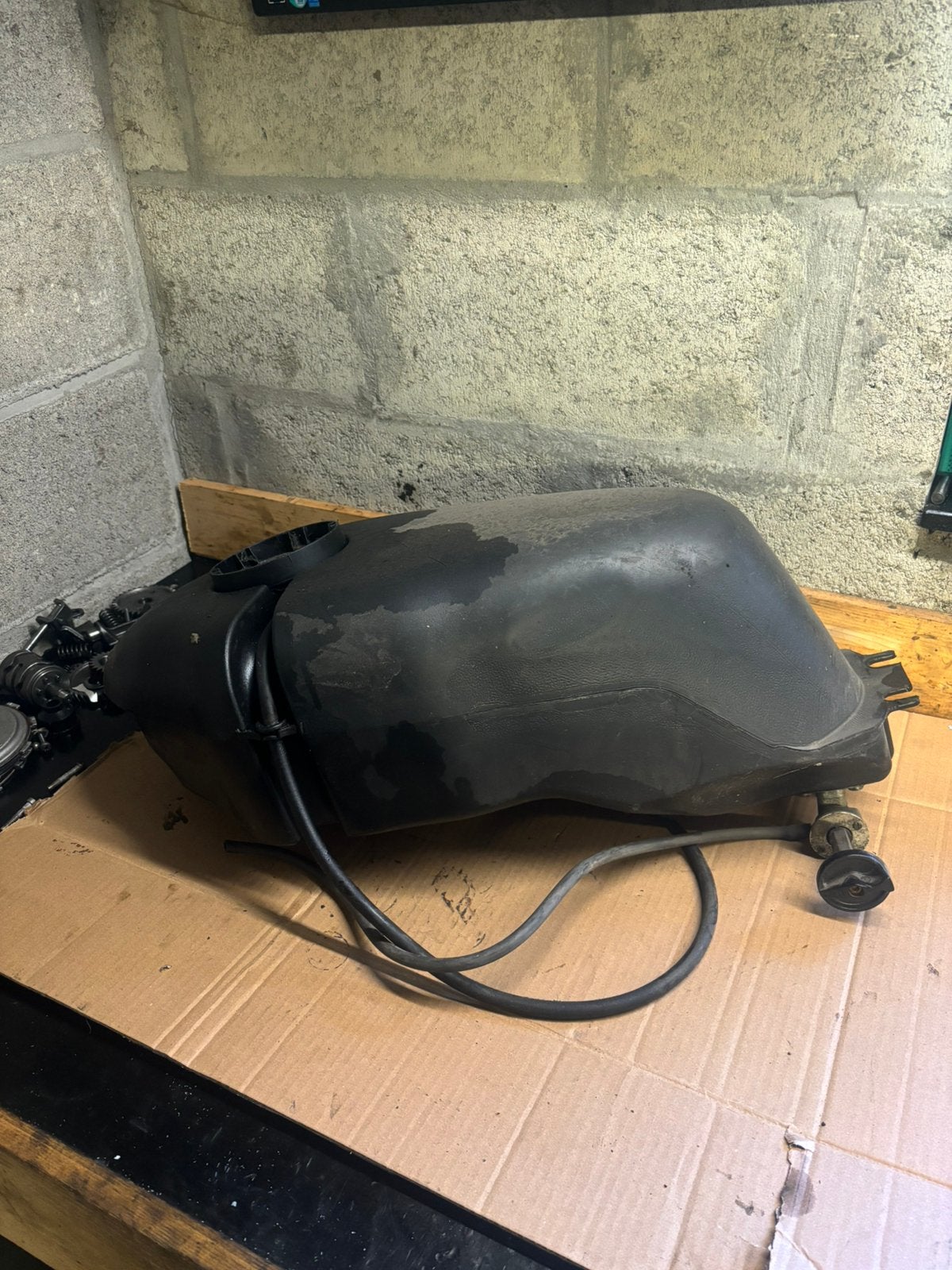 Réservoir pour yamaha tzr 50 et mbk x-power 50, Enlèvement ou Envoi