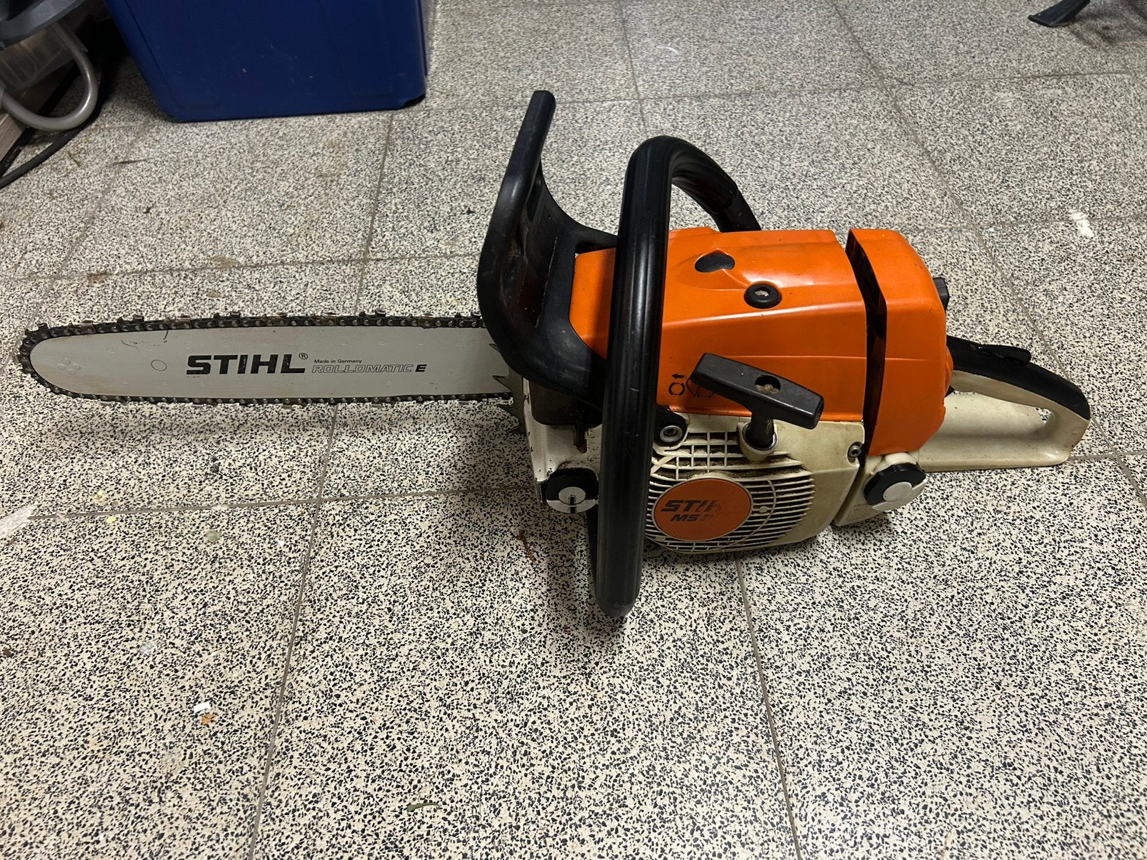 Stihl MS 240 Kettingzaag – Zeer goede staat, Tuin en Terras, Ophalen, Gebruikt
