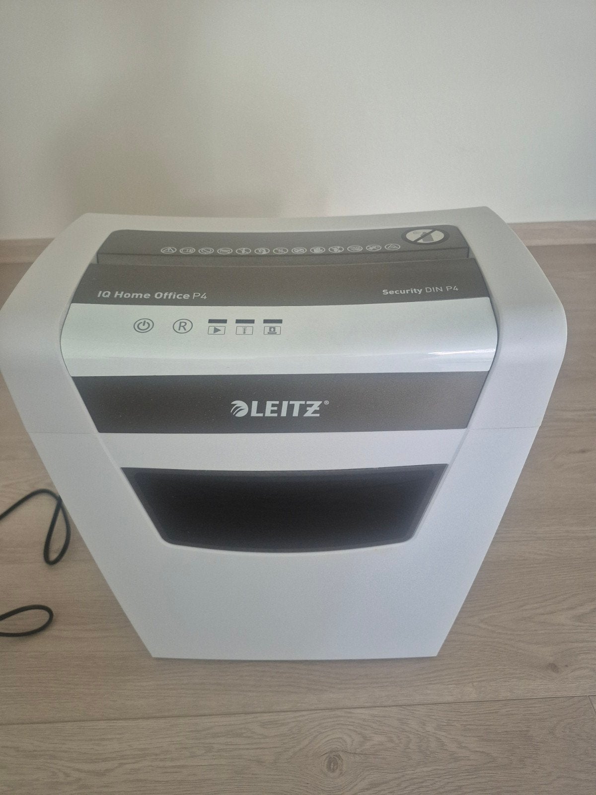Leitz IQ Home Office P4  (nieuw!), Ophalen, Nieuw in verpakking, Papiervernietiger