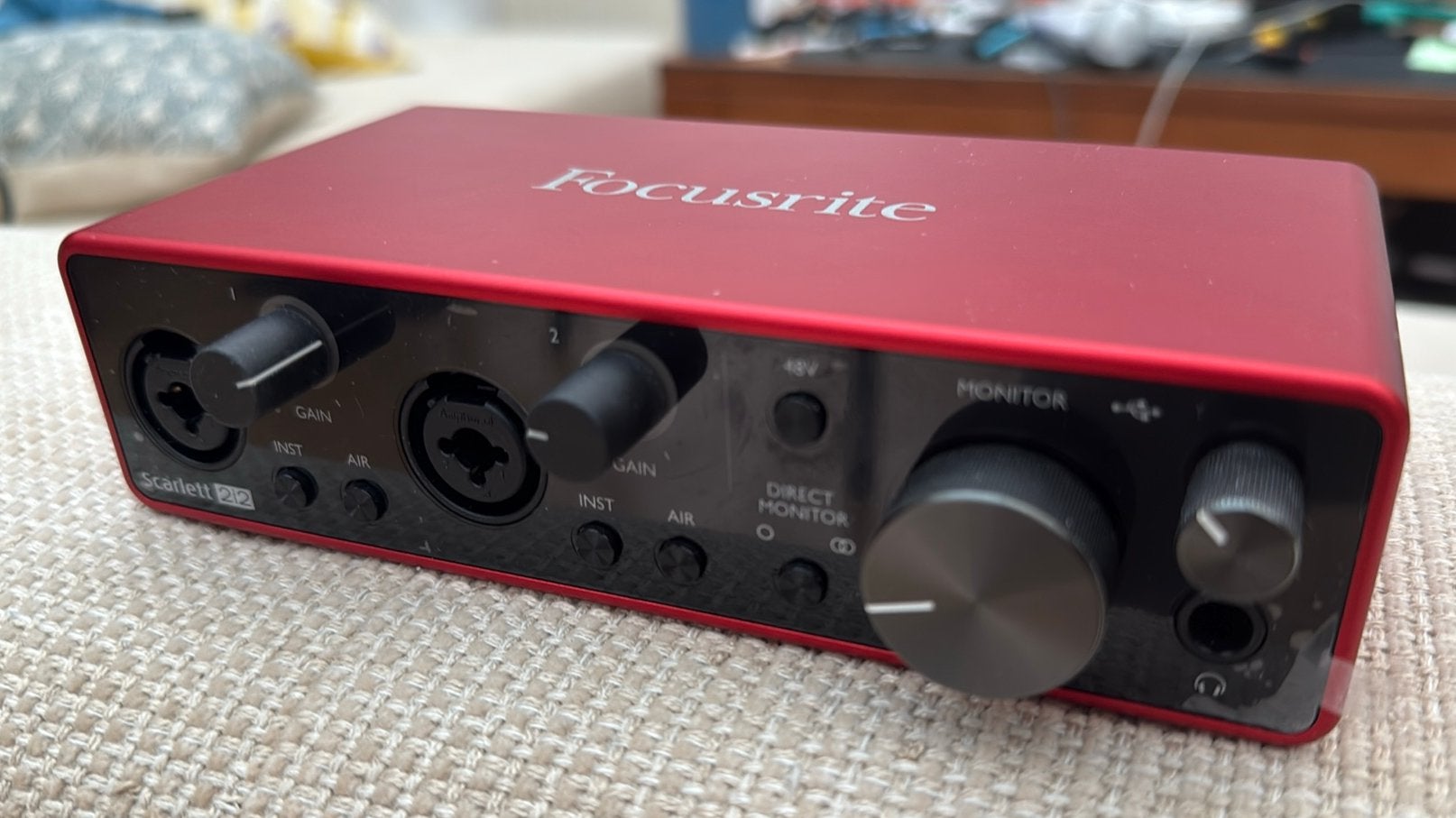 Focusrite Scarlett 2i2, Informatique & Logiciels, Enlèvement, Comme neuf