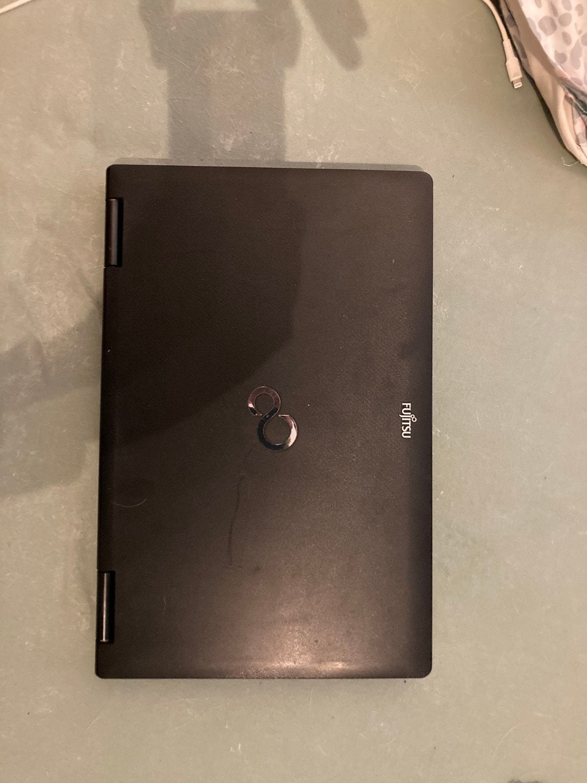 Oude laptop fujytsu Windows 11, Ophalen, Gebruikt, 2 tot 3 Ghz, Intel Core i7