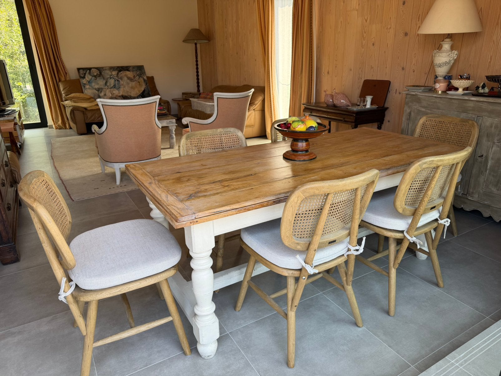 Table extensible (6 à 10 personnes), Enlèvement