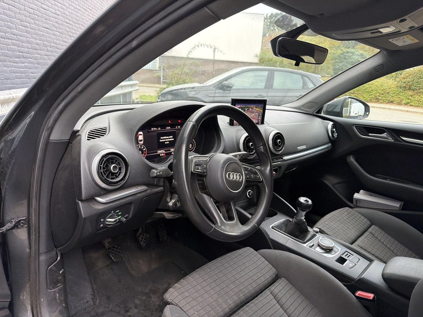 Audi A3 Limousine 1.4 TFSI CoD Ambiente Pro Line Plus | Clim, Auto's, Xenon verlichting, 110 g/km, Zwart, Bedrijf