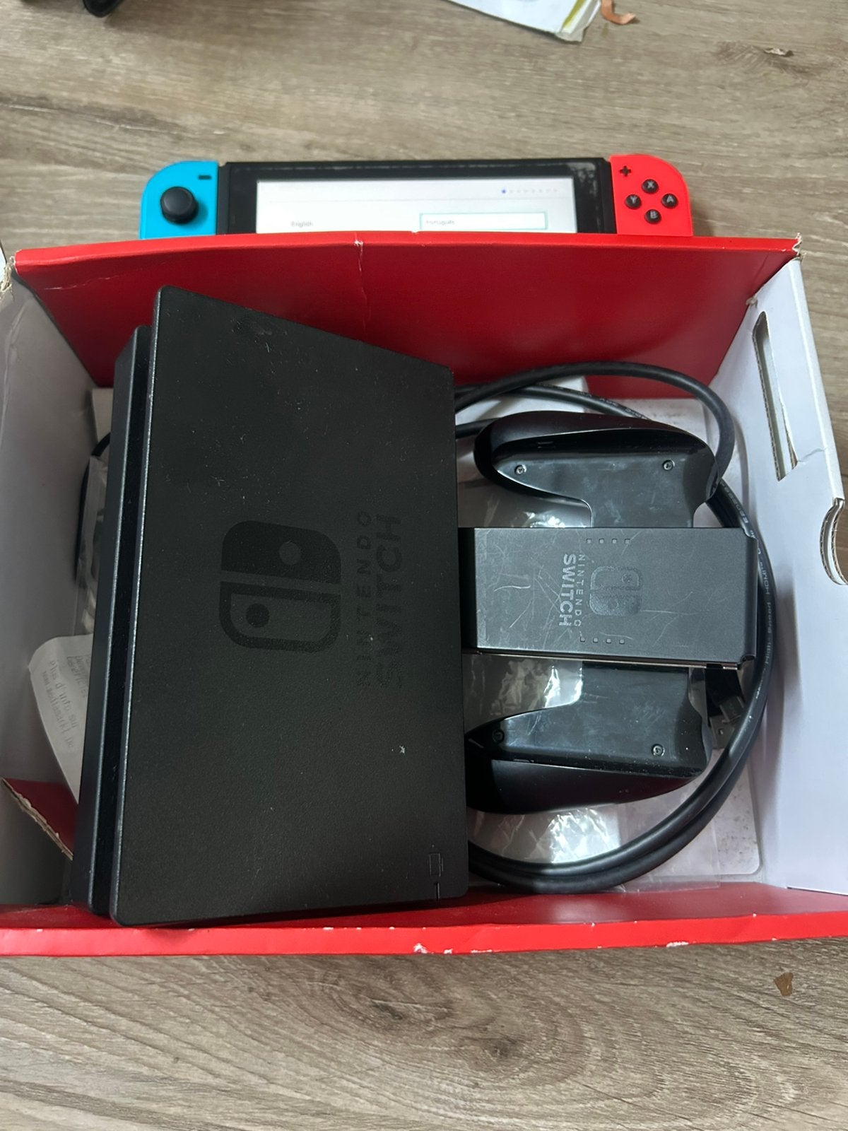 Nintendo Switch V2 HAC-001 (-01) + accessoires, Games en Spelcomputers, Ophalen, Zo goed als nieuw, Met games