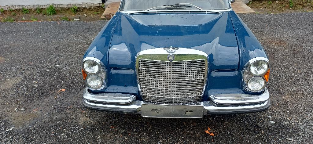 MERCERDES 280 SE, Auto's, Mercedes-Benz, Automaat, Achterwielaandrijving, Elektrische ramen, Particulier