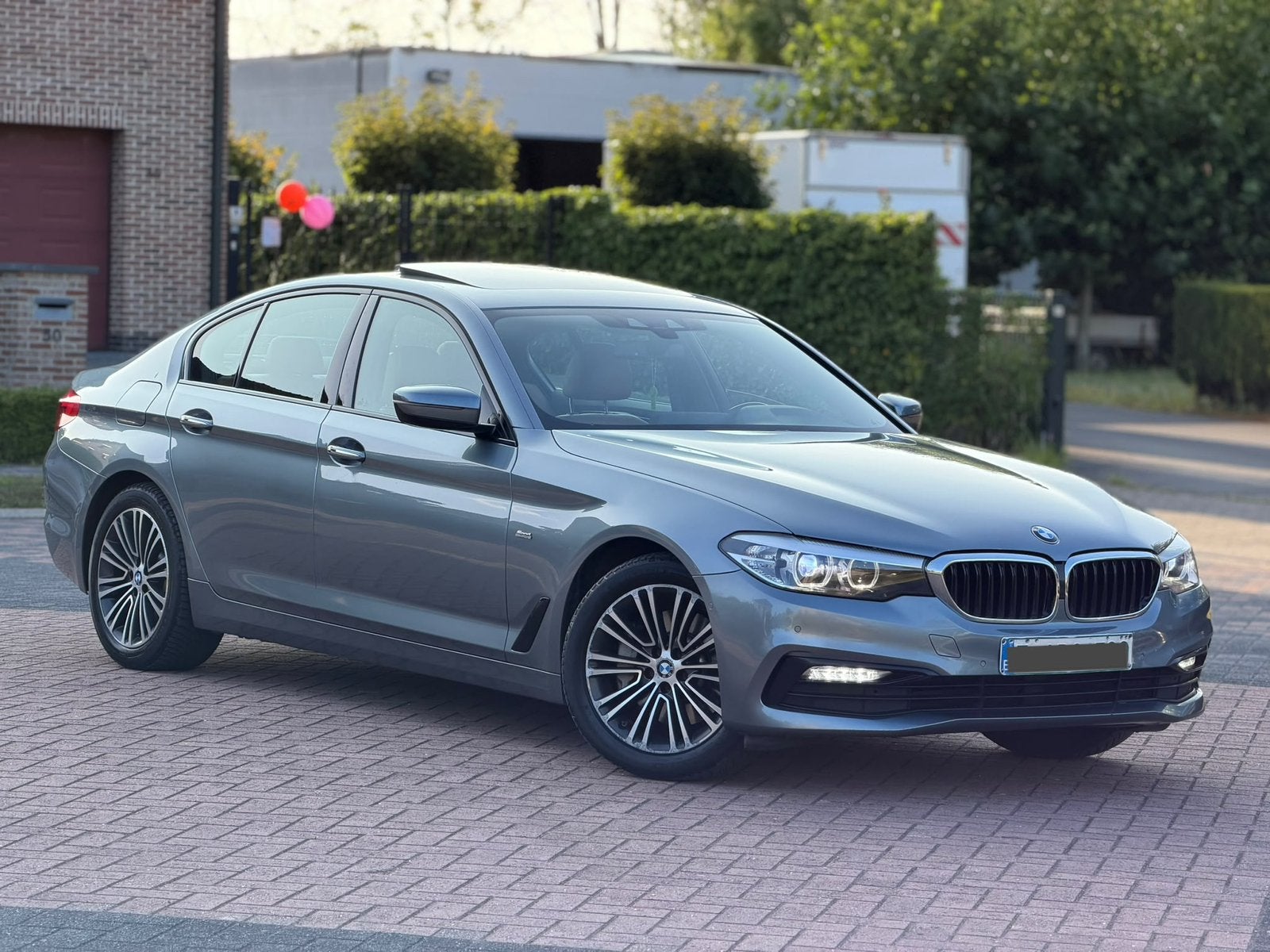 206.000km BMW 530 d Sport Line ! Bj2018* 265ch! Euro6c, Autos, Cuir, Argent ou Gris, Euro 6, Entreprise