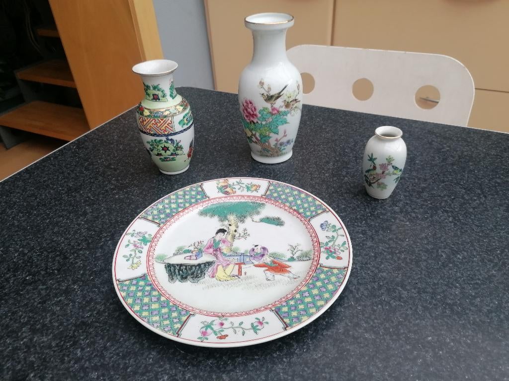 Chinees porselein bord, vaas, vaasje, Ophalen of Verzenden, Gebruikt