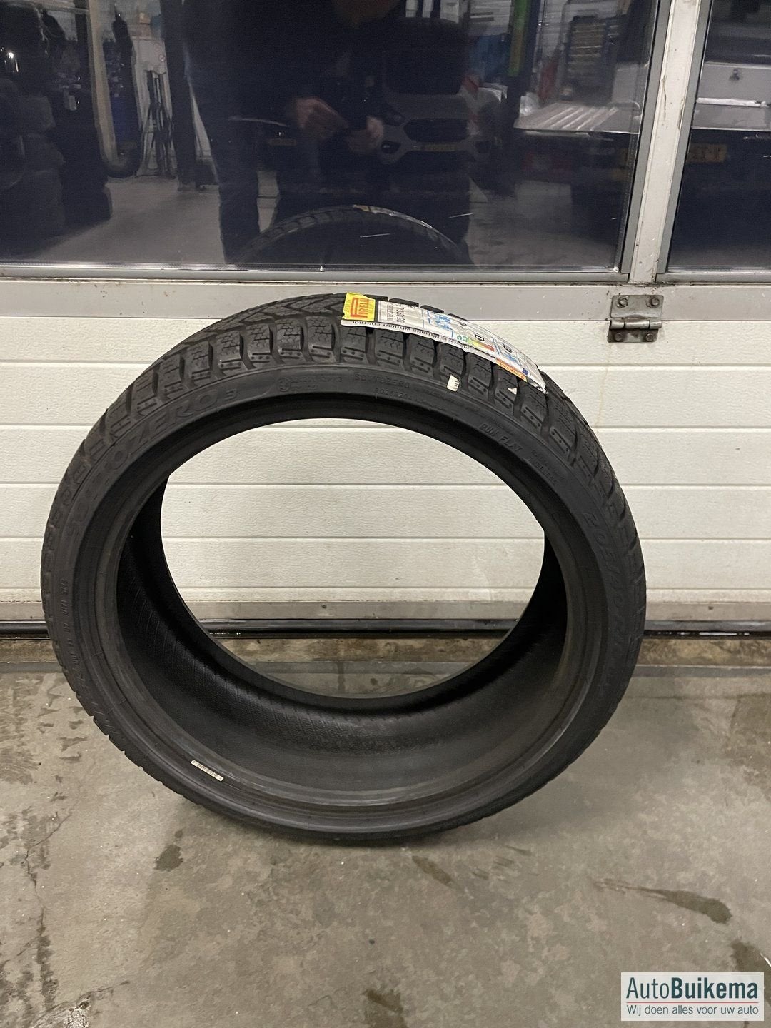 NIEUW Pirelli Winter Sottozero 3 205/40 R18 86V Run Flat RFT, Autos : Pièces & Accessoires, Neuf, Pneus hiver, Véhicule de tourisme