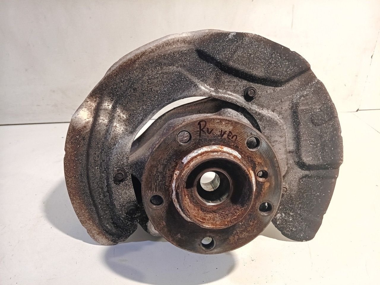 Wielnaaf rechts voor BMW M1, Onderdelen@venauto.nl, Van der Ven Autorecycling B.V., Ettenseweg 76, 4706 PB Roosendaal, The Netherlands