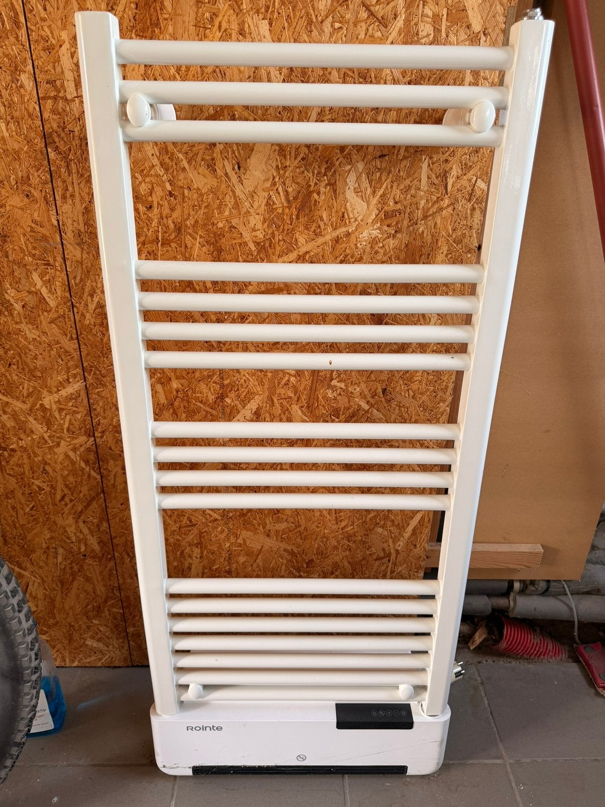Sèche-serviettes électrique basse consommation Rointe, Bricolage & Construction, Moins de 60 cm, Enlèvement, 80 cm ou plus, Radiateur