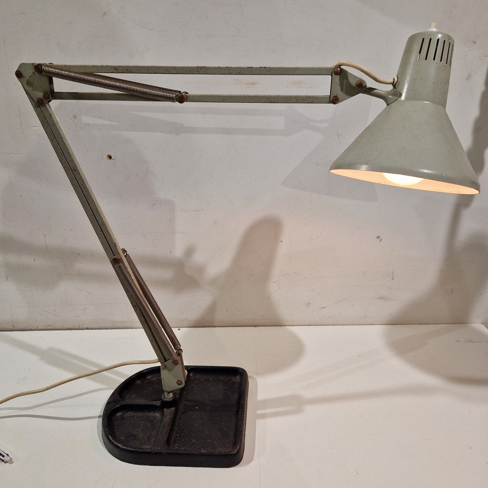 Ikea gietijzeren voet , notarislamp ,  architect lamp, Gebruikt, 80 cm, Grijs, IKEA