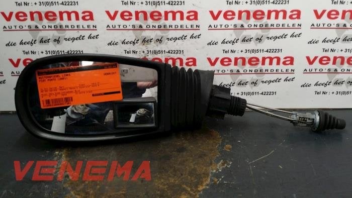 Buitenspiegel links van een Fiat Punto, Gebruikt, -, -, Ophalen of Verzenden