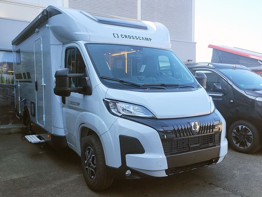 NIEUW! Crosscamp EXPDN 7.0 E | Peugeot Boxer 140pk Automaat, Diesel, Automatique, Dethleffs, 6 à 7 mètres