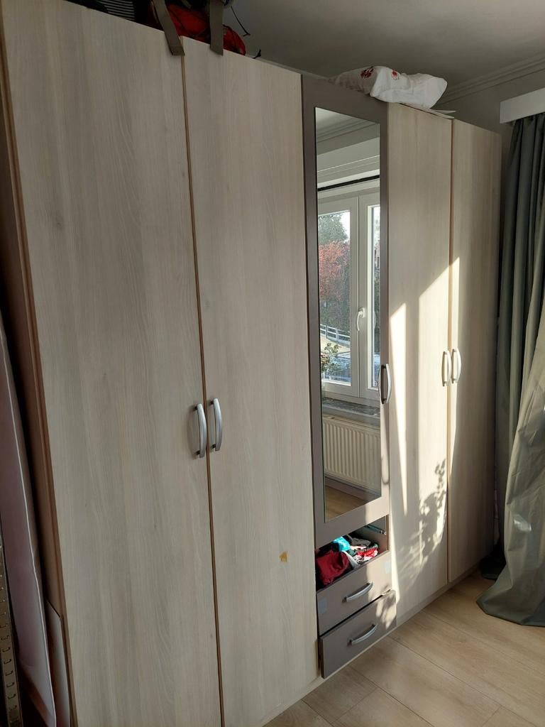 Kleerkast dubbelle hangers met leggers, Huis en Inrichting, Kasten | Kleerkasten, Ophalen