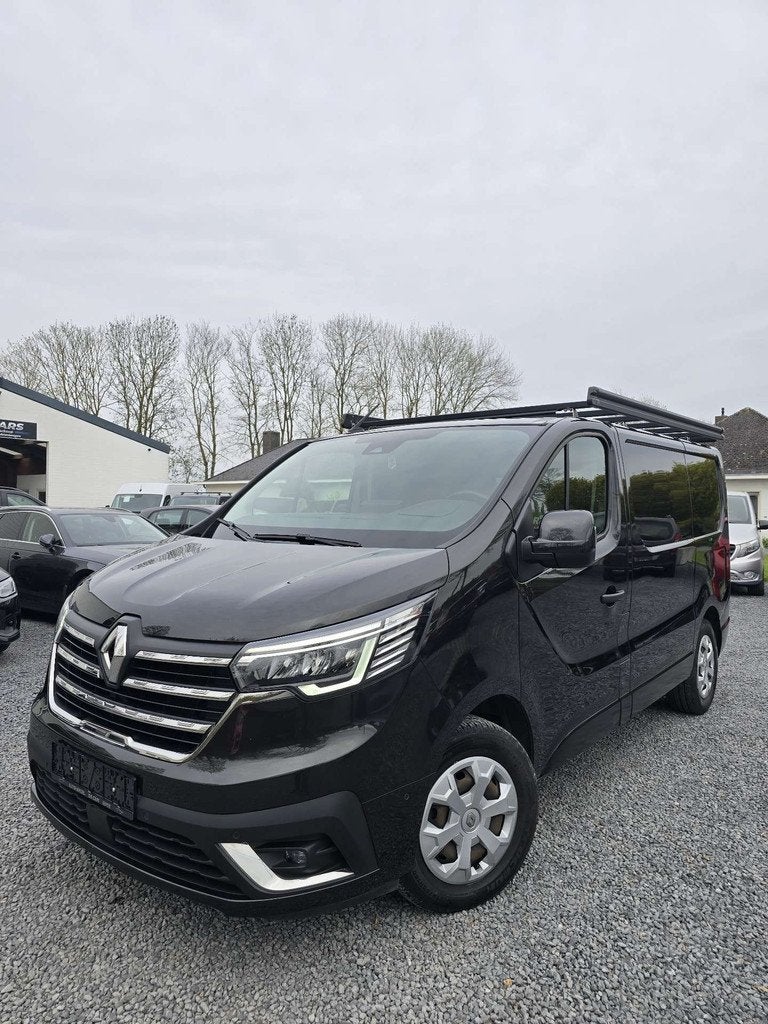 Renault Trafic Gran-comfort-Navi/Carplay/Camera/Led/Dakrek/P, 4 deurs, Gebruikt, 4 cilinders, Zwart