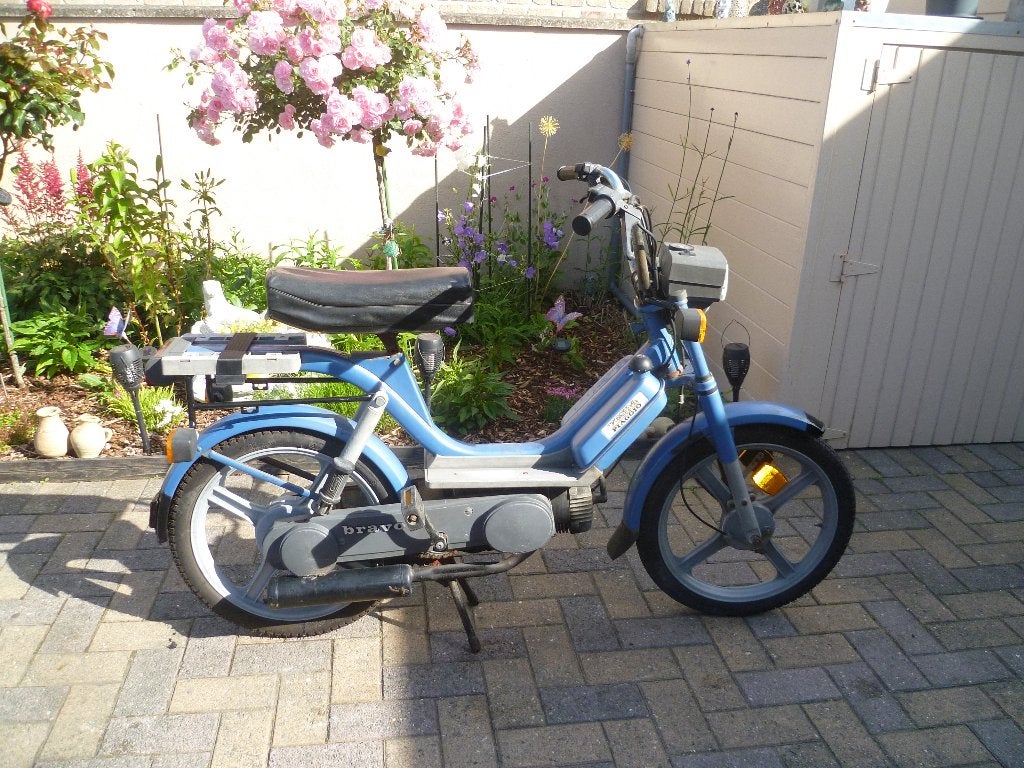 vespa piaggo bj 1984 mrt gva atest voor inschrijving
