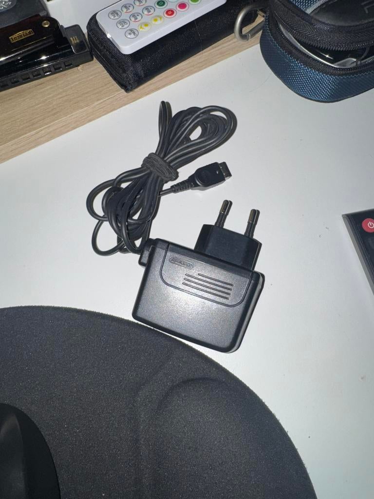 Game Boy Advance SP (Mario Edition) + Oplader en Spellen, Games en Spelcomputers, Ophalen of Verzenden, Zo goed als nieuw, Game Boy Advance SP