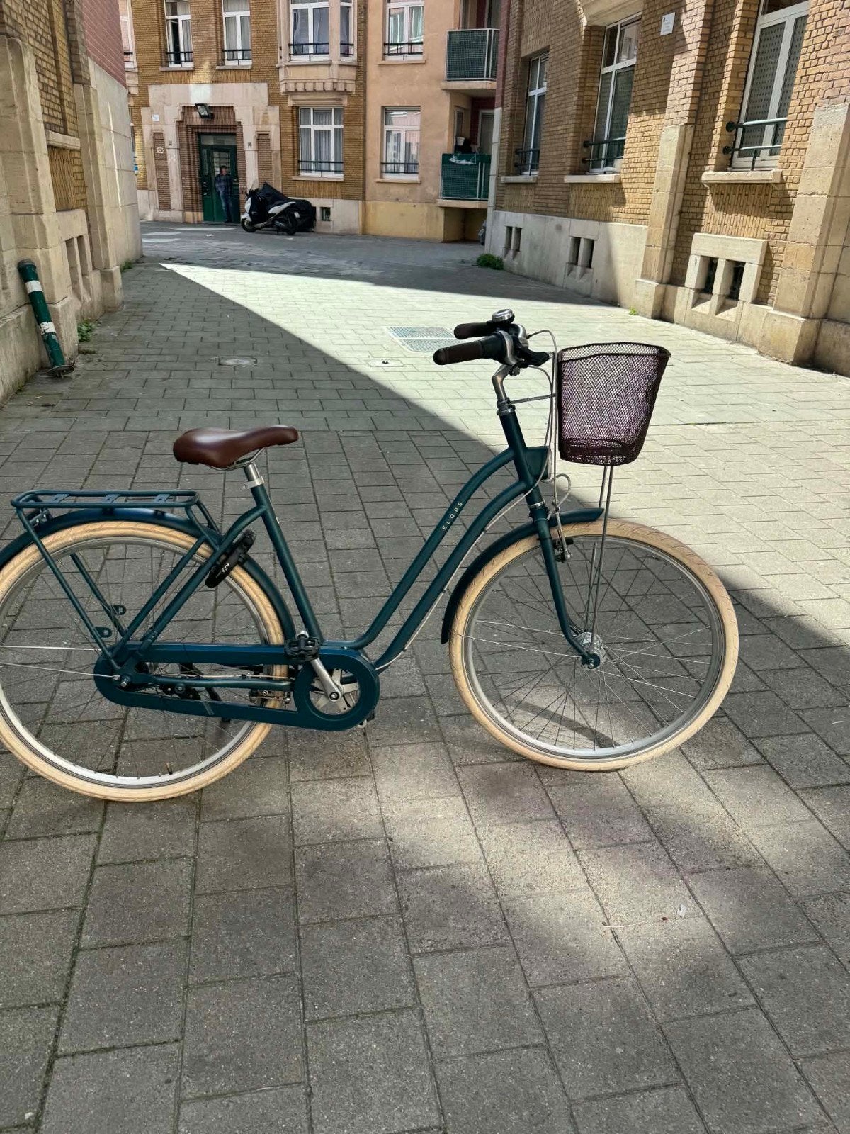 Vélo Btwin Elops pour femme, Vélos & Vélomoteurs, Vélos | Femmes | Vélos maman, Enlèvement, Vitesses