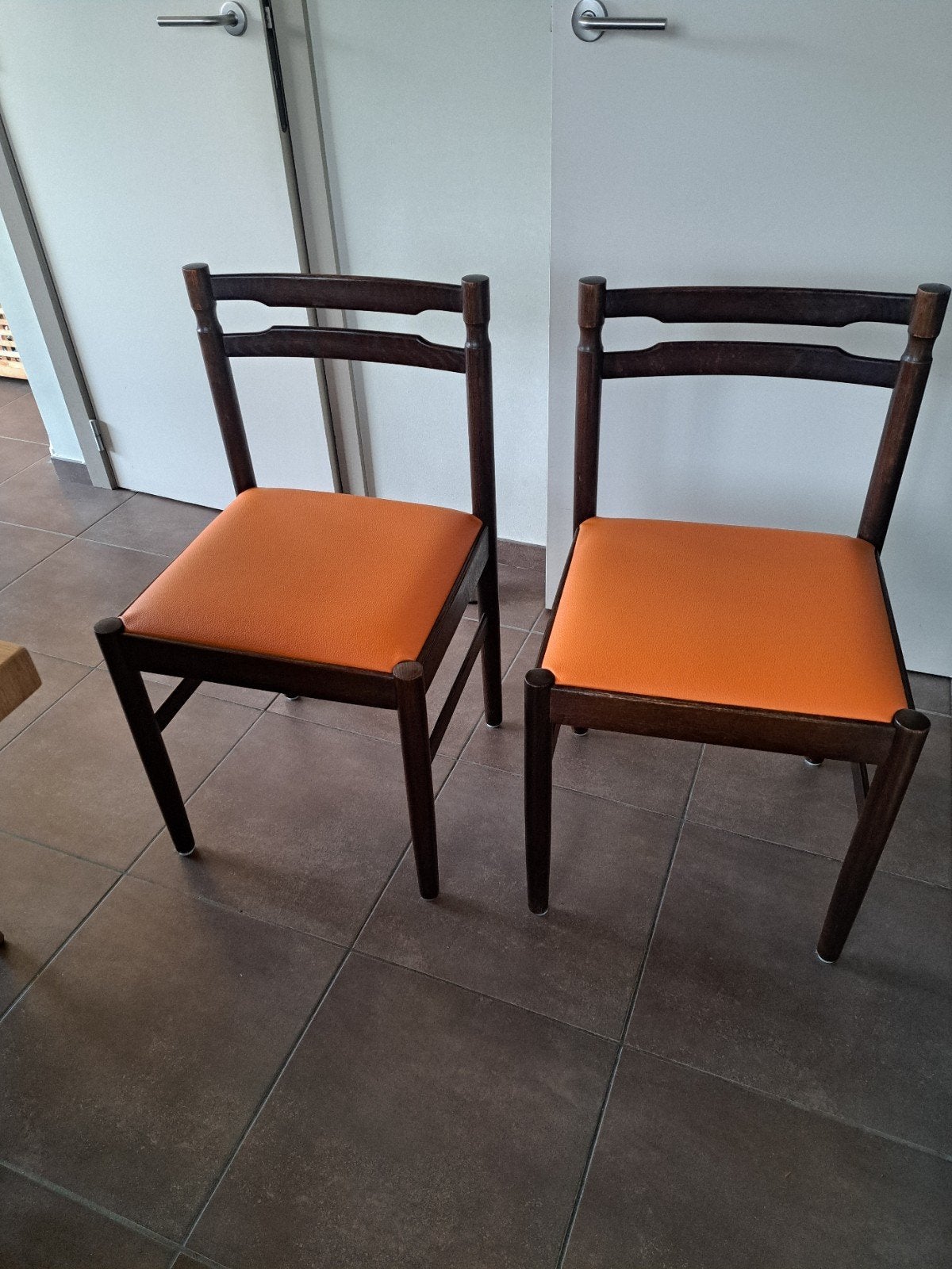 2 stoelen, Huis en Inrichting, Ophalen