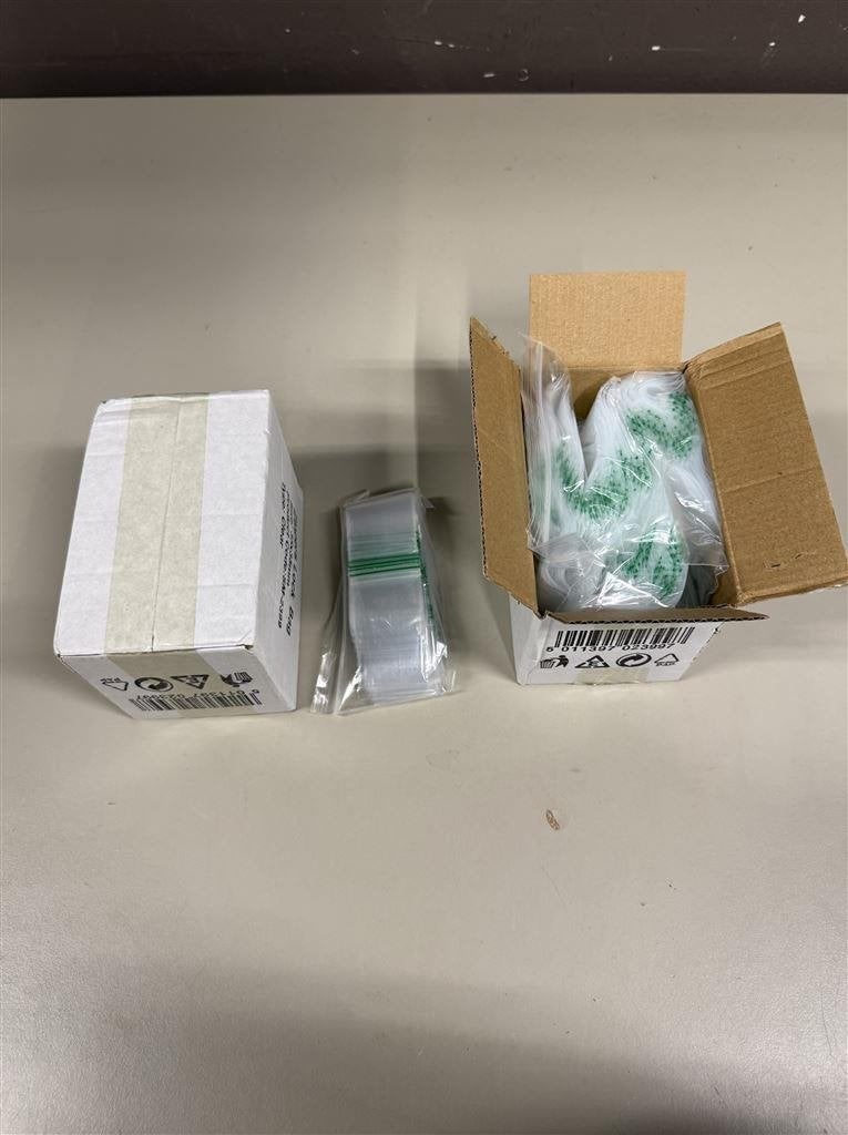 ziplock zakjes - Grip seal 35x35 mm twee doosjes, Hobby & Loisirs créatifs, Bricolage, Enlèvement ou Envoi, Neuf